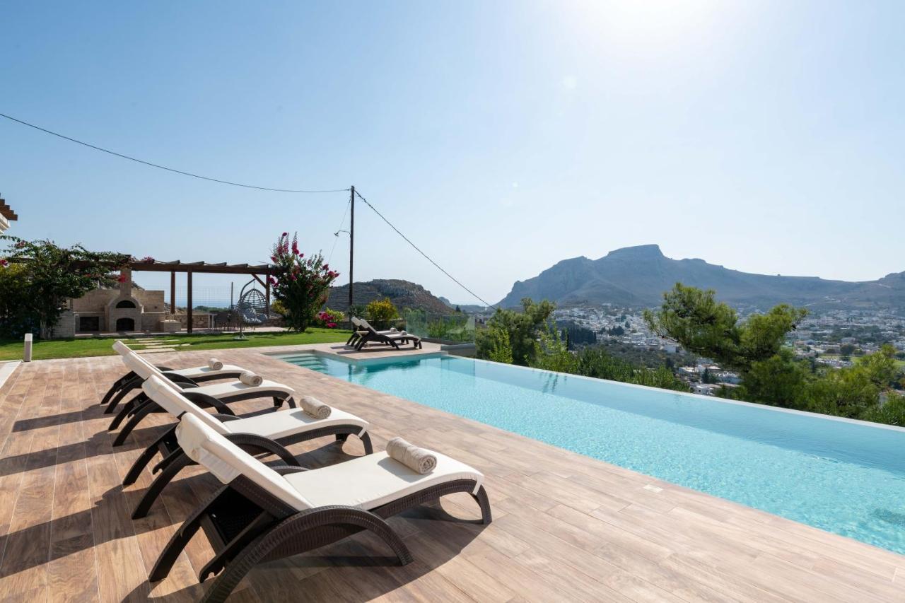 Villa Kamos อาร์คานเยโลส ภายนอก รูปภาพ