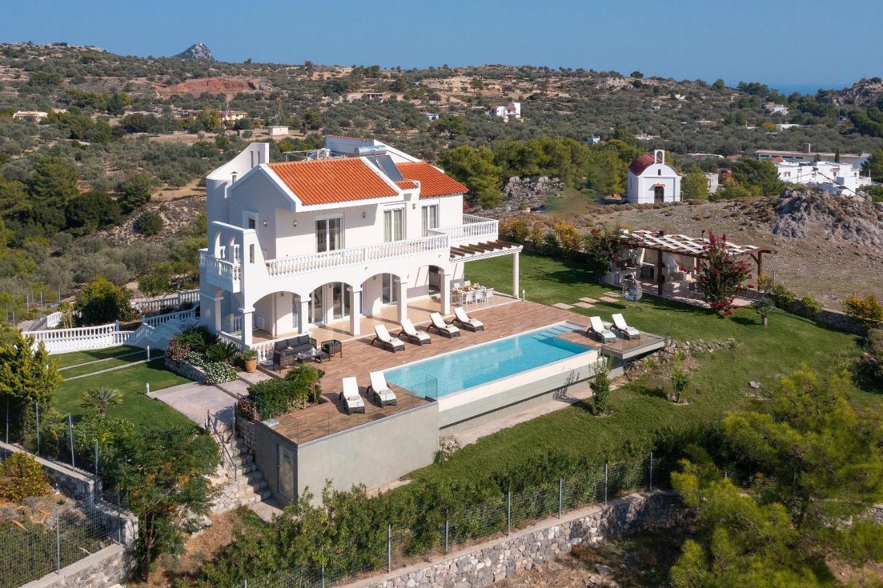 Villa Kamos อาร์คานเยโลส ภายนอก รูปภาพ